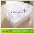 Leon convenience push-pull opening plastic poultry transfer cage